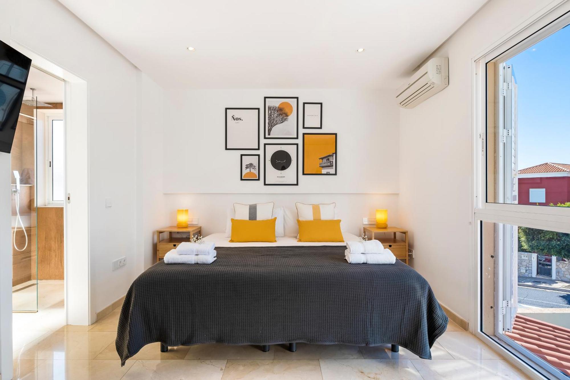 קנדלריה Villa Trueno Refugio De Lujo Con Piscina Climatizada Y Vistas מראה חיצוני תמונה